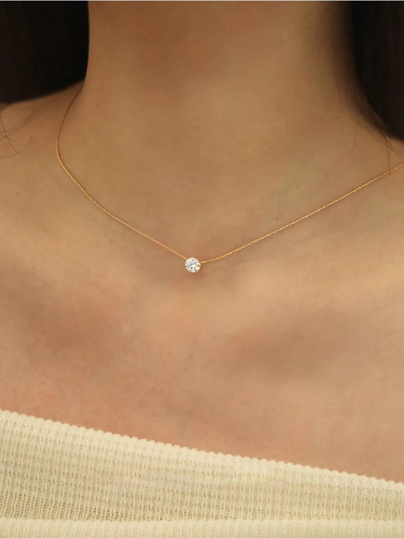 Minimalist Solitaire Zircon Necklace
