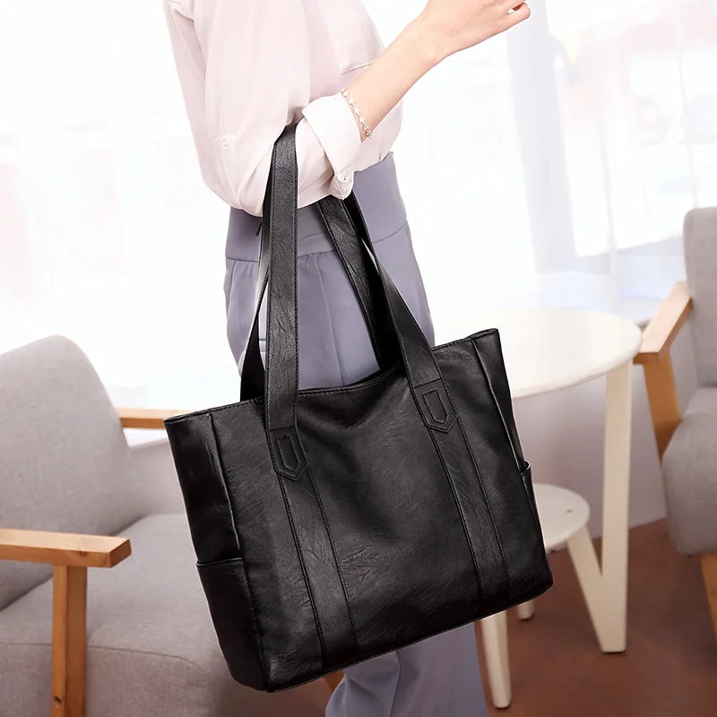 Large Capacity Women's Shoulder Handbag