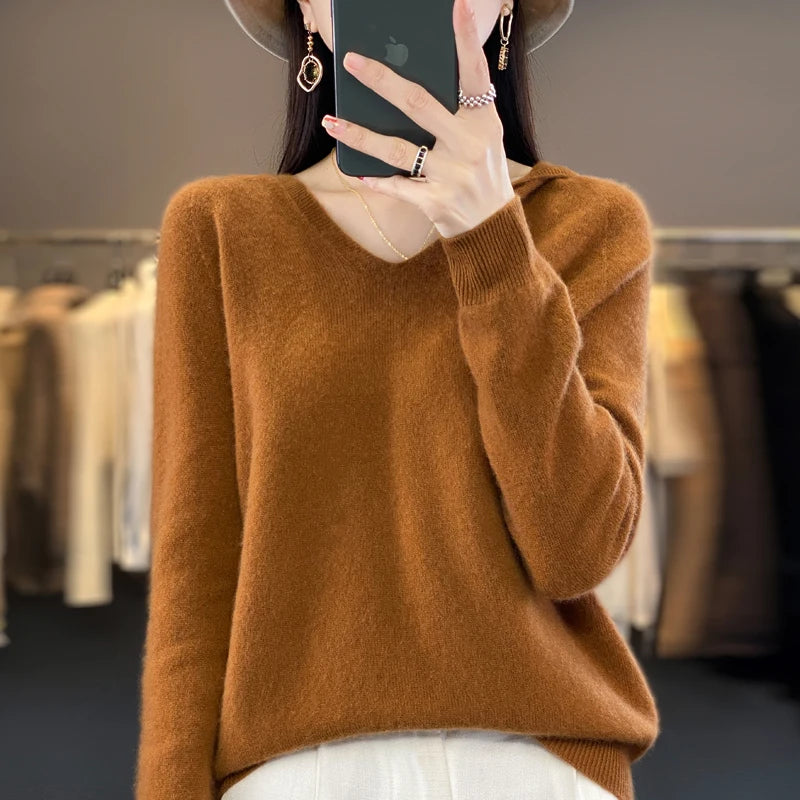 100% Merino Wool V-Neck Hoodie for Women