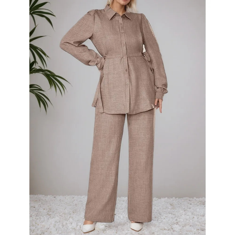 A large-sized women's suit elegant and casual long-sleeved top and loose pants and a loose fit for commuting and office work