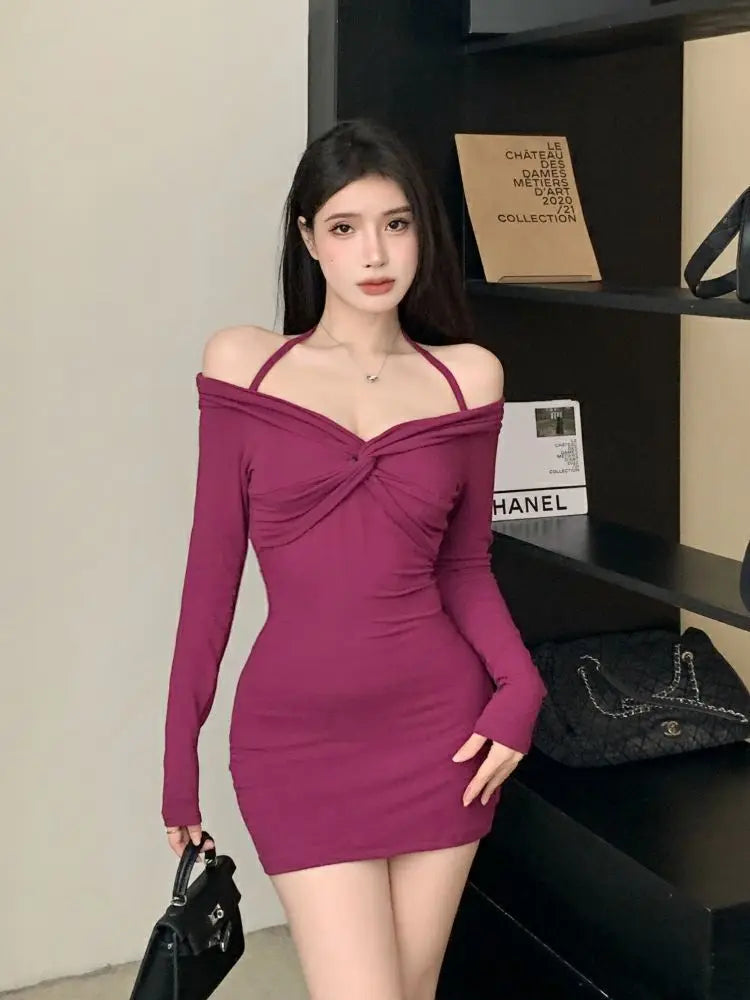 Sexy Dress for Women Autumn and Winter 2024 New Design Hot Girl Temperament Slim and Slim Off-shoulder V-neck Hip Skirt