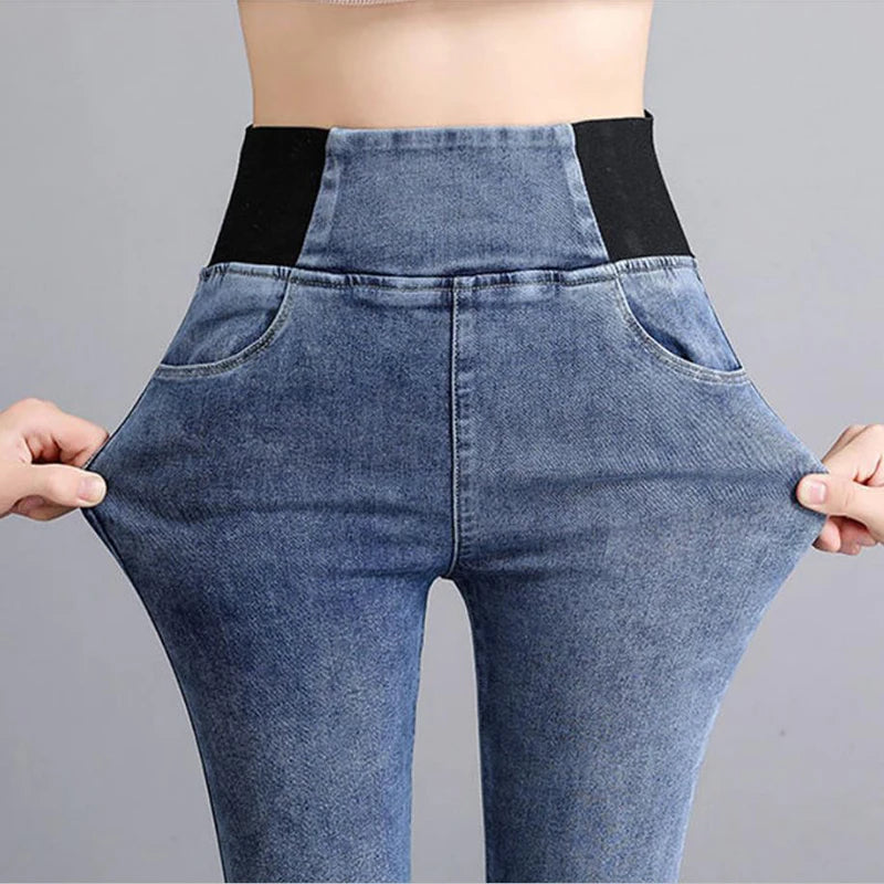 Oversize High-Waist Black Skinny Jeans