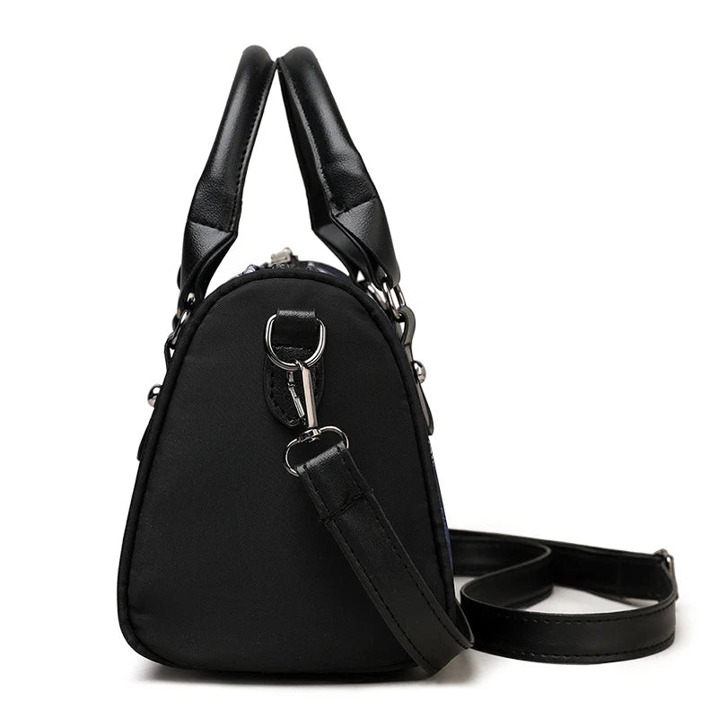 Skull Pattern Large Capacity Shoulder Bag