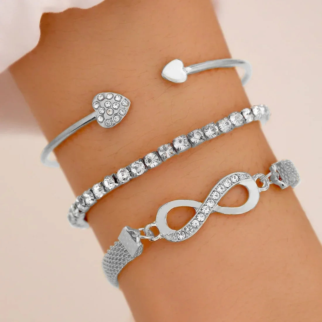 Minimalist Lucky 8 Rhinestone Heart Cuff Bracelet Set
