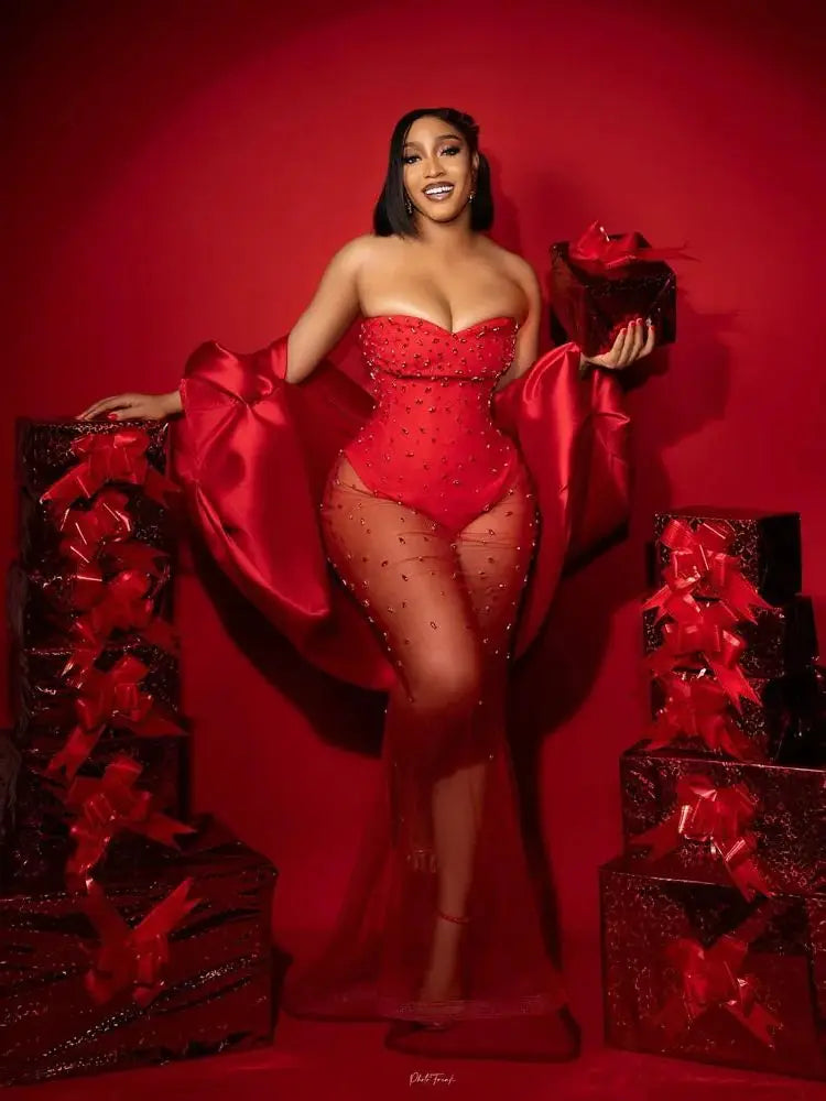 Eye Cacting Sexy See Thru Beaded Long Women Dresses To Birthday Party