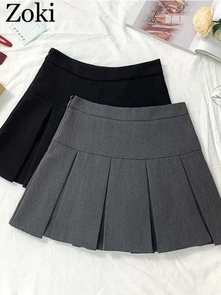 ZOKI Vintage Gray Pleated Mini Skirt