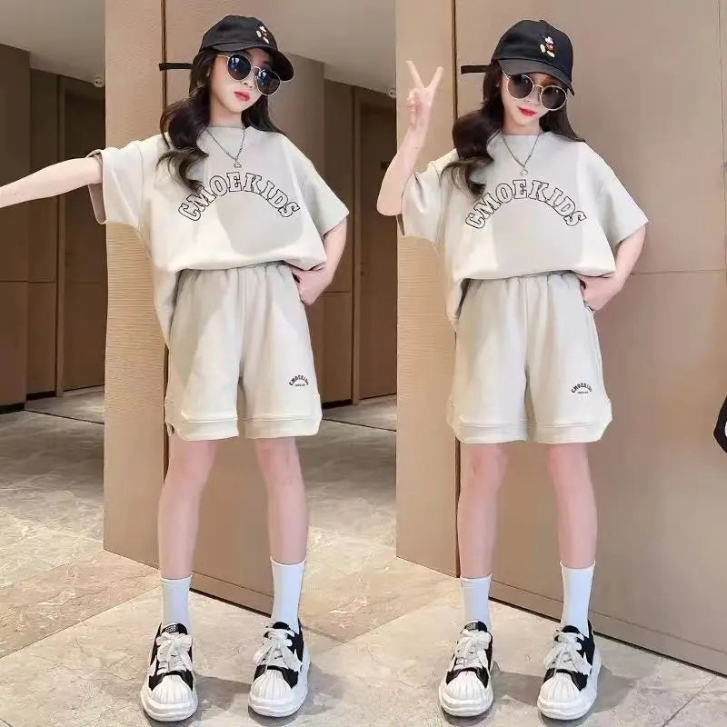 Girls' Letter T-Shirt & Half Pants Set