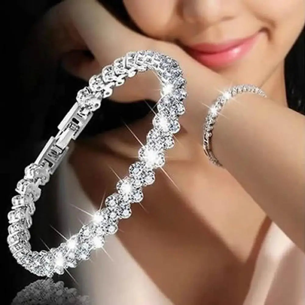 Elegant Cubic Zirconia Inlaid Bracelet