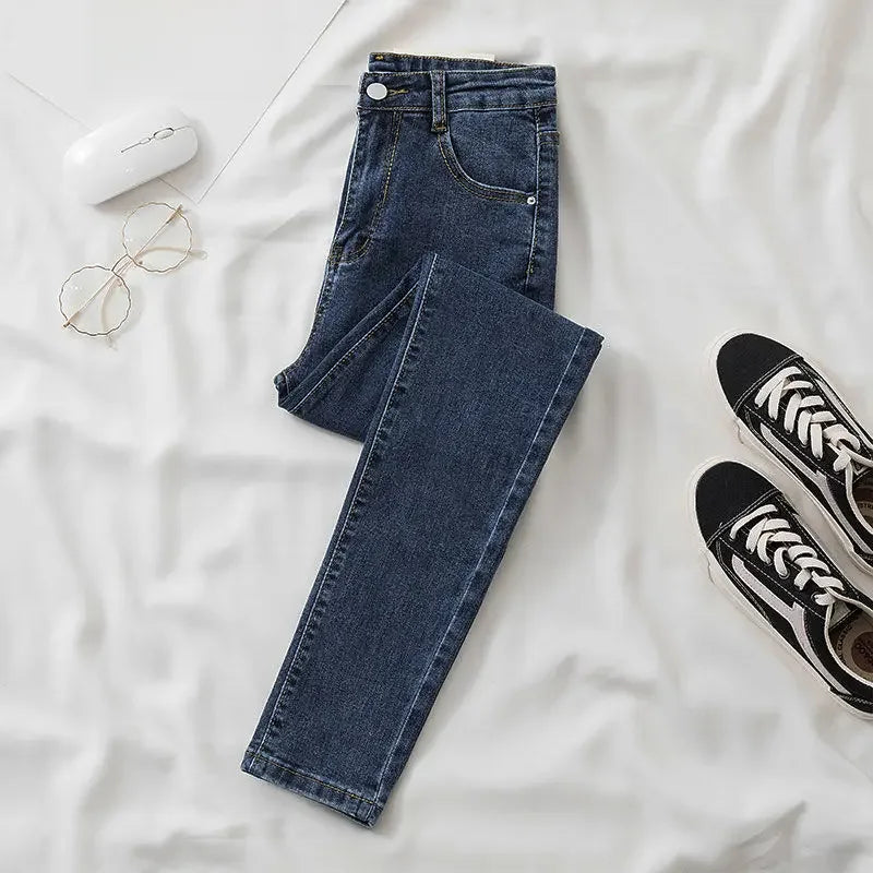 Black Grey Slimming Cropped Jeans