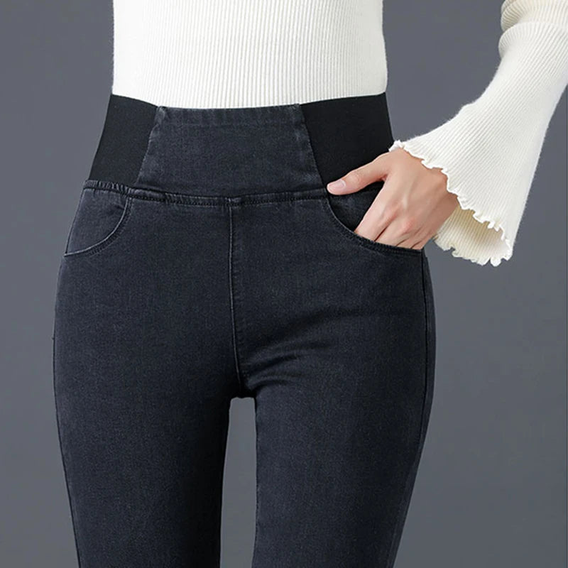 Oversize High-Waist Black Skinny Jeans