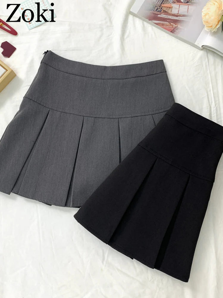 ZOKI Vintage Gray Pleated Mini Skirt