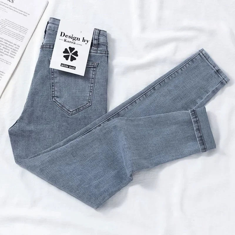 High-Waisted Slimming Cropped Jeans