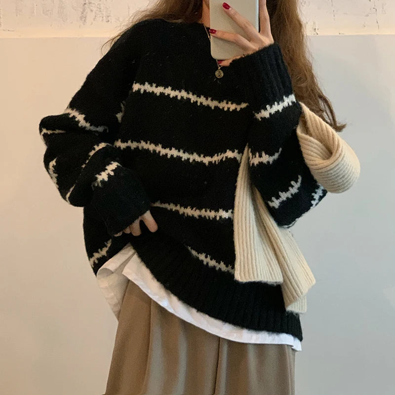 Women’s Striped O-Neck Knitted Sweater