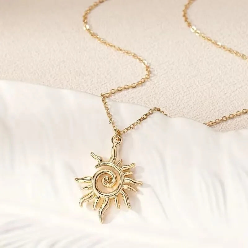 Vintage Gold Silver Whirlpool Sun Necklace