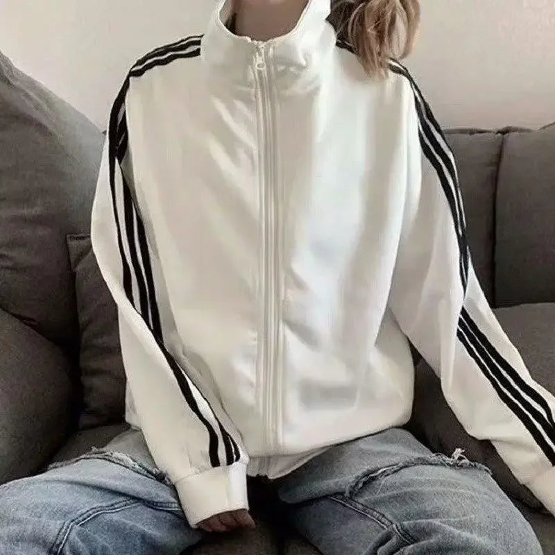 Women’s Belted Loose-Fit Baseball Jacket
