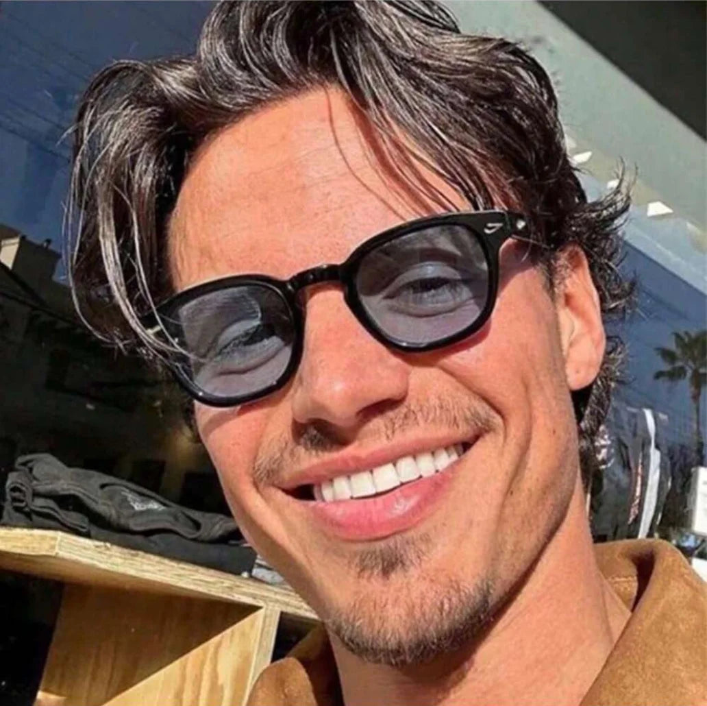 JNPCXI Retro Round Rivet Sunglasses UV400