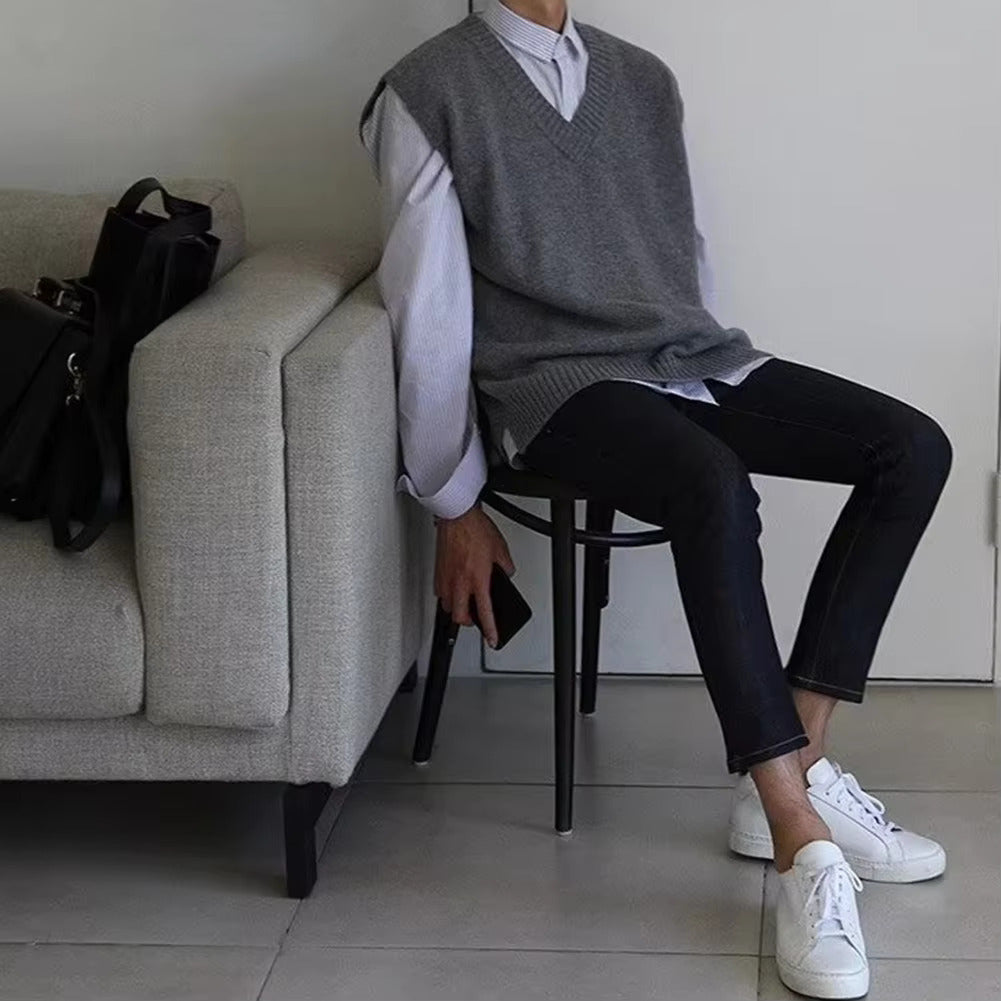 Men’s V-Neck Knitted Sweater Vest