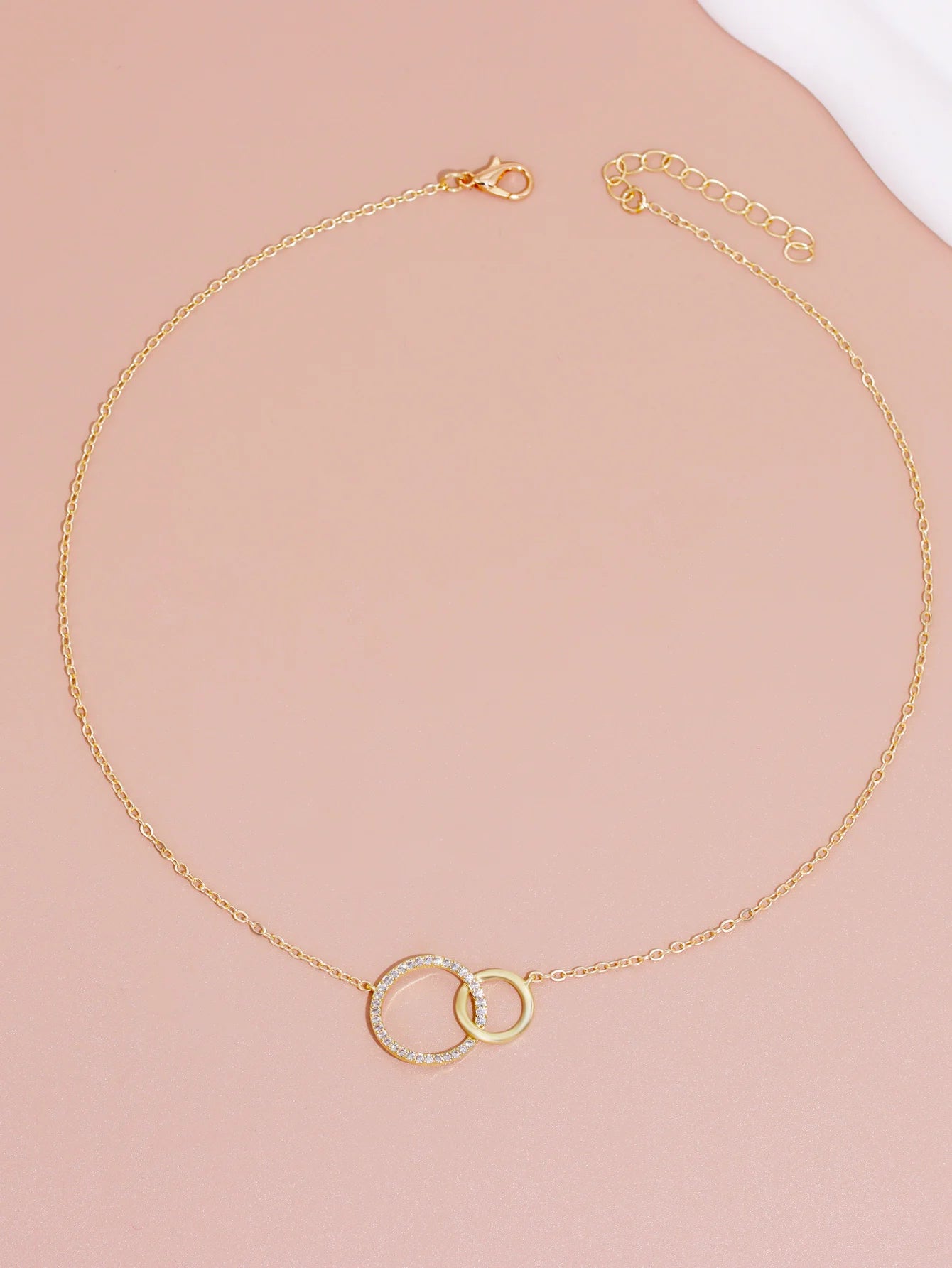 Minimalist Double Circle Pendant Necklace