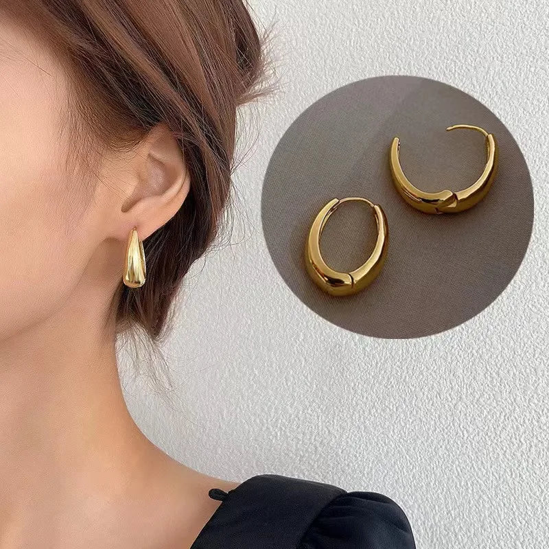 Vintage Round Stud Earrings 18K Gold Plated