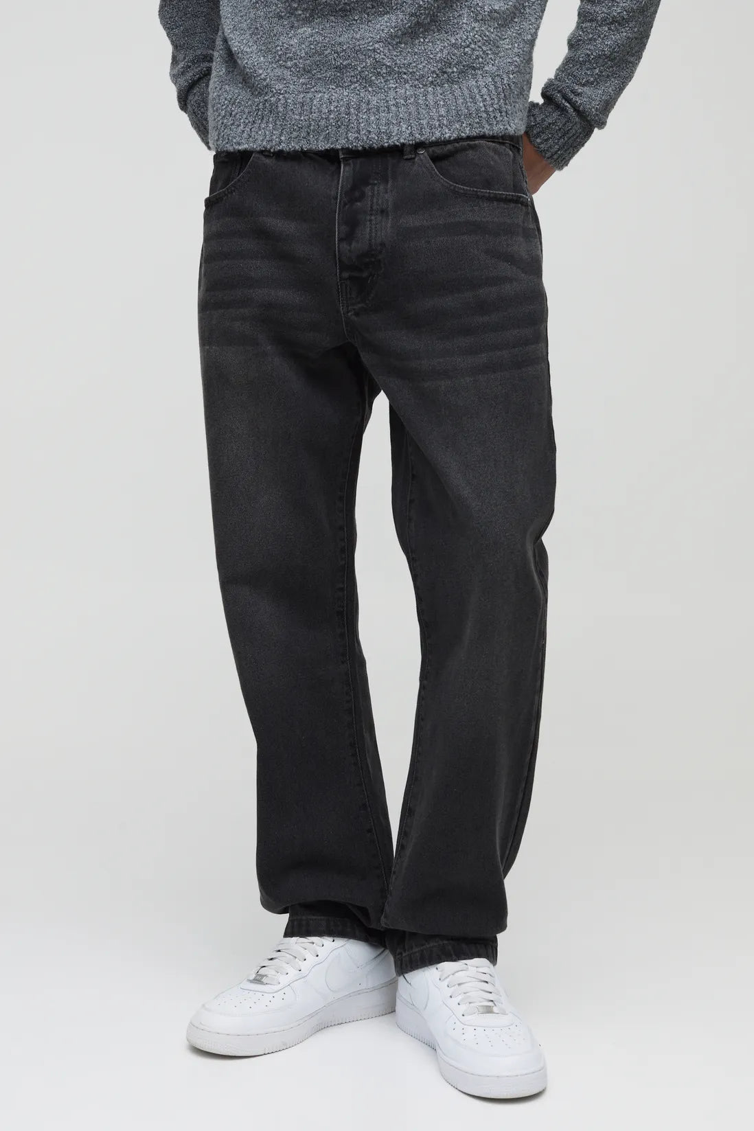 Straight Rigid Washed Jeans