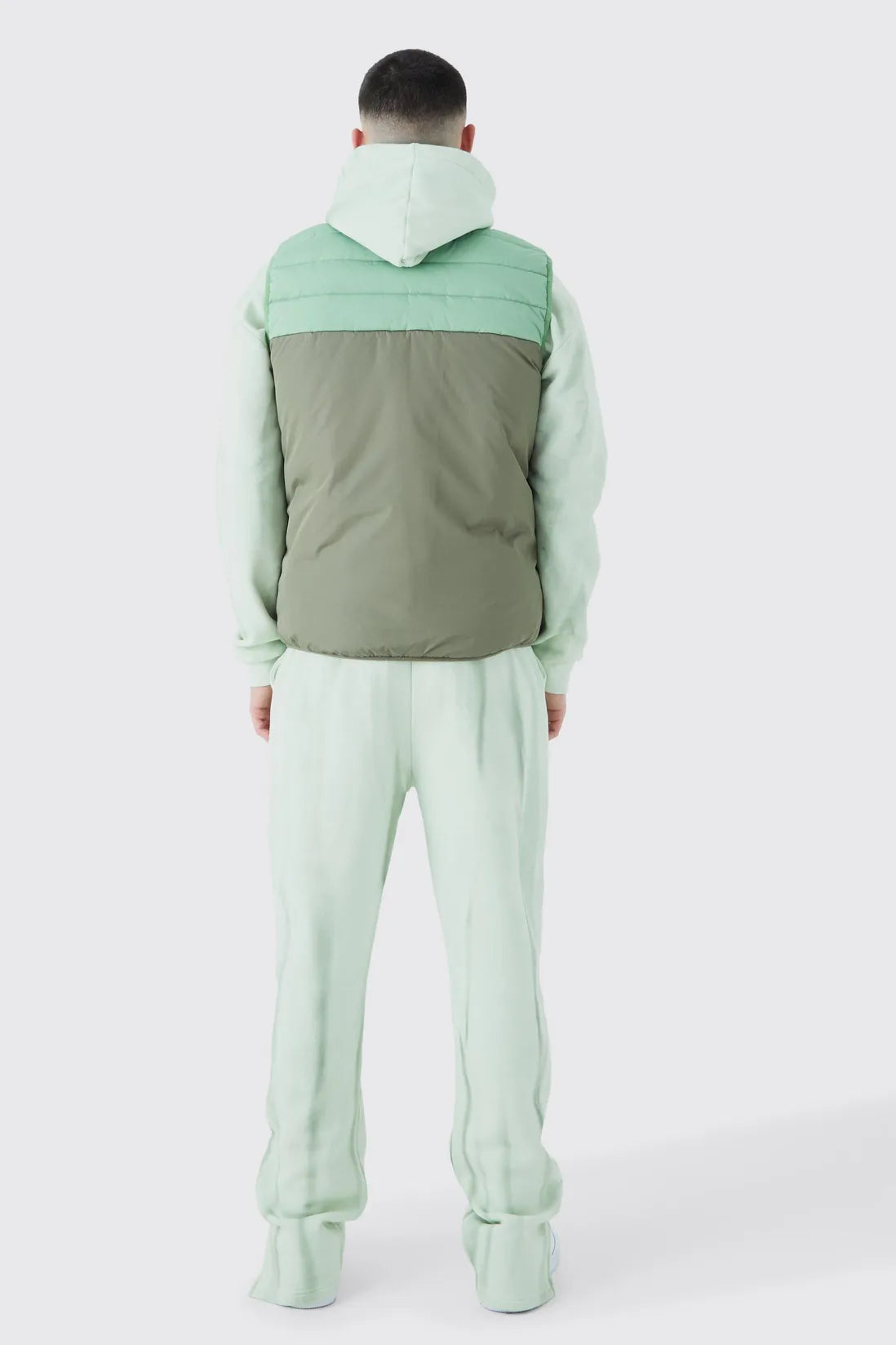 Man Colour Block Quilted Funnel Neck Gilet
