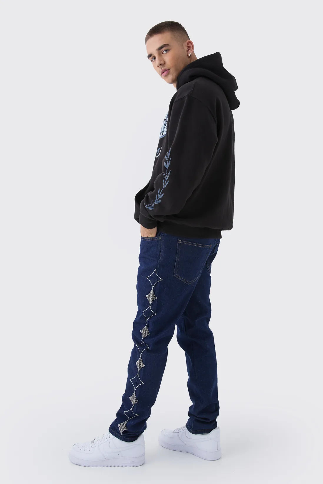 Slim Rigid Star Embellished Jeans