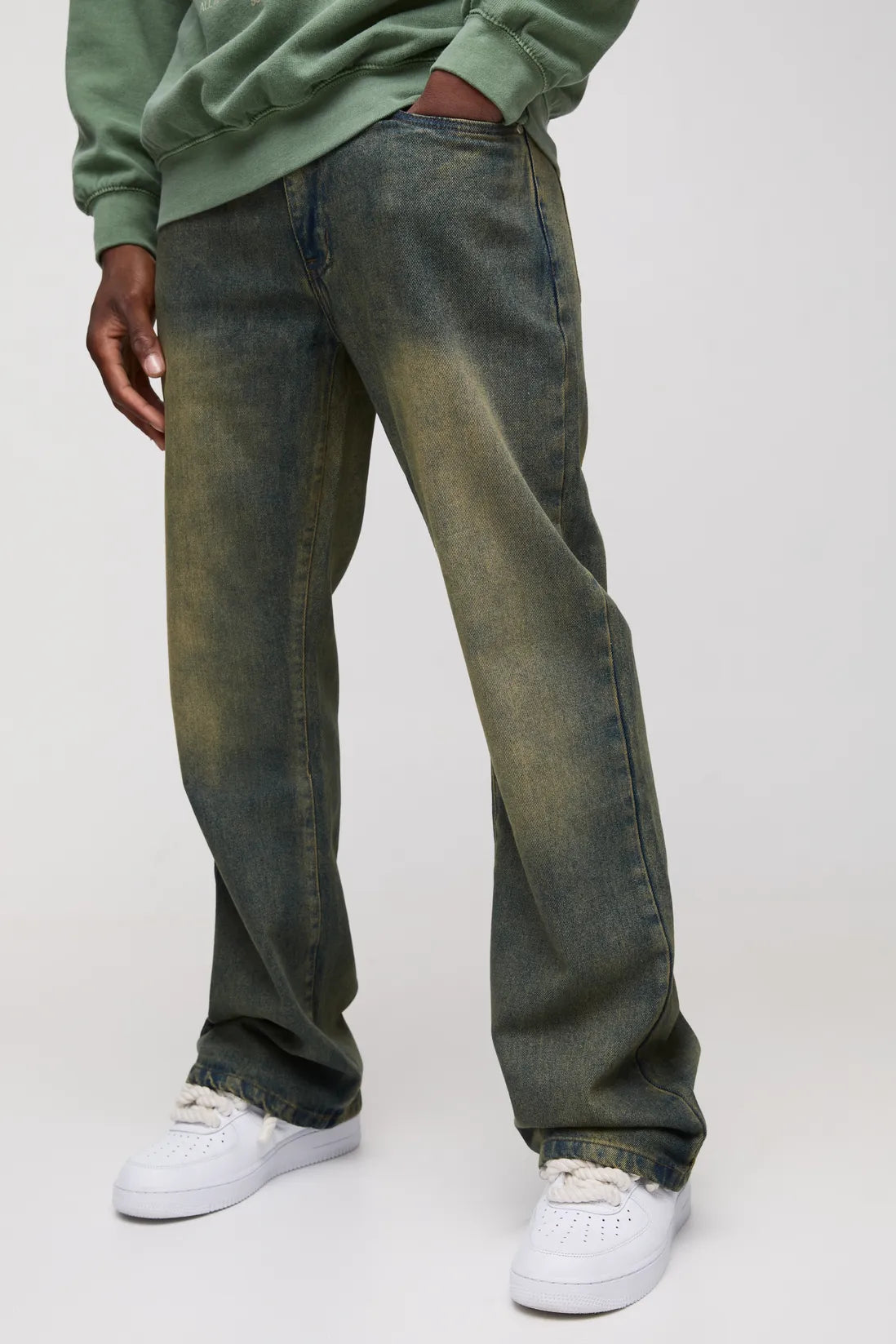 Relaxed Flared Vintage Tinted Jeans