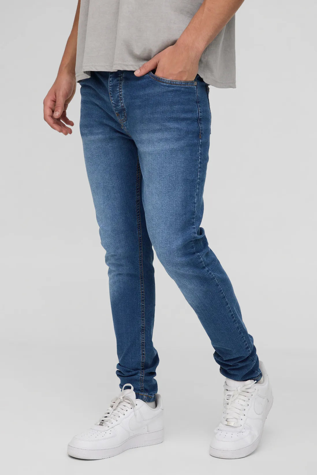 Skinny Washed Stretch Jean in Mid Blue Wash