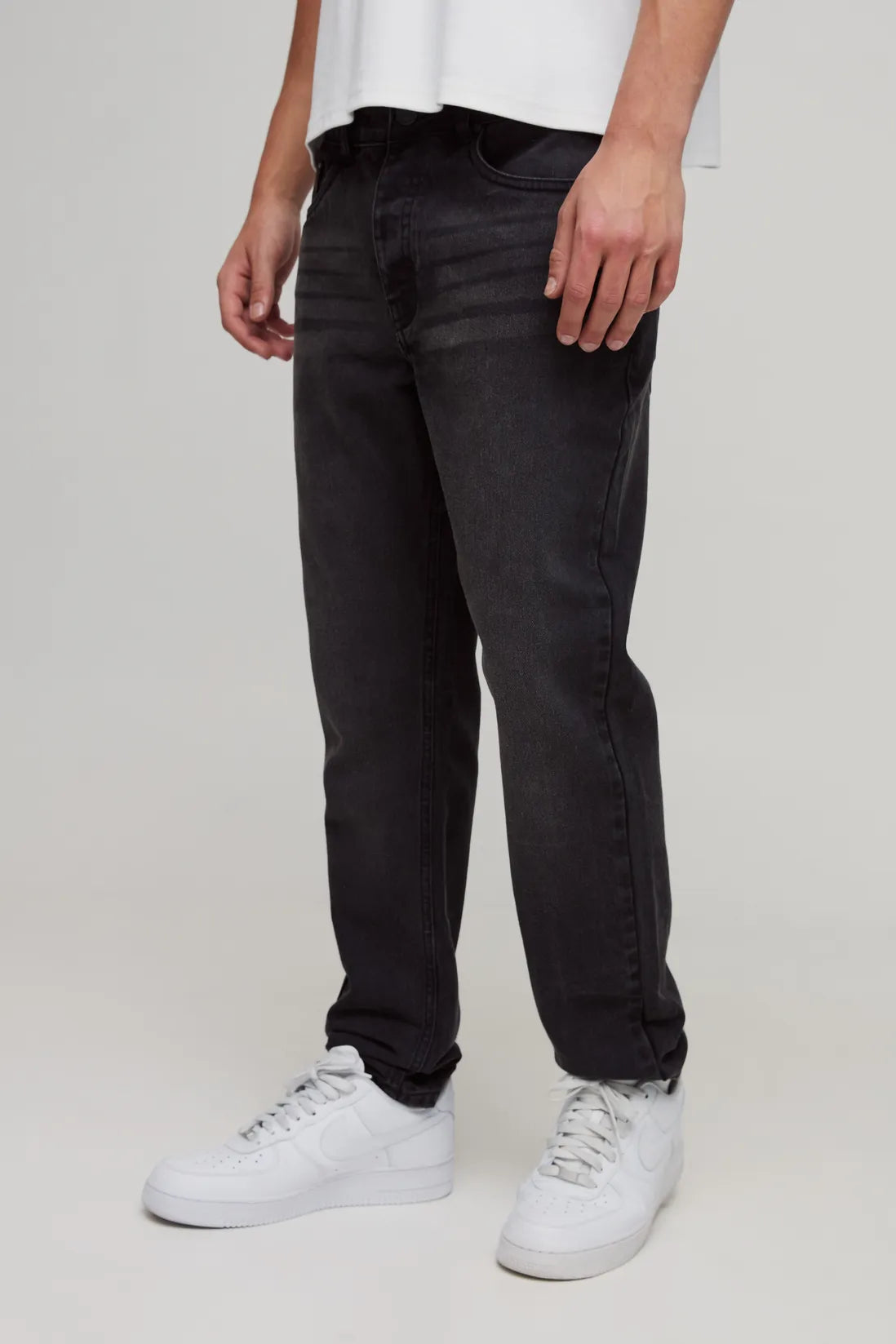 Slim Rigid Jean in Charcoal