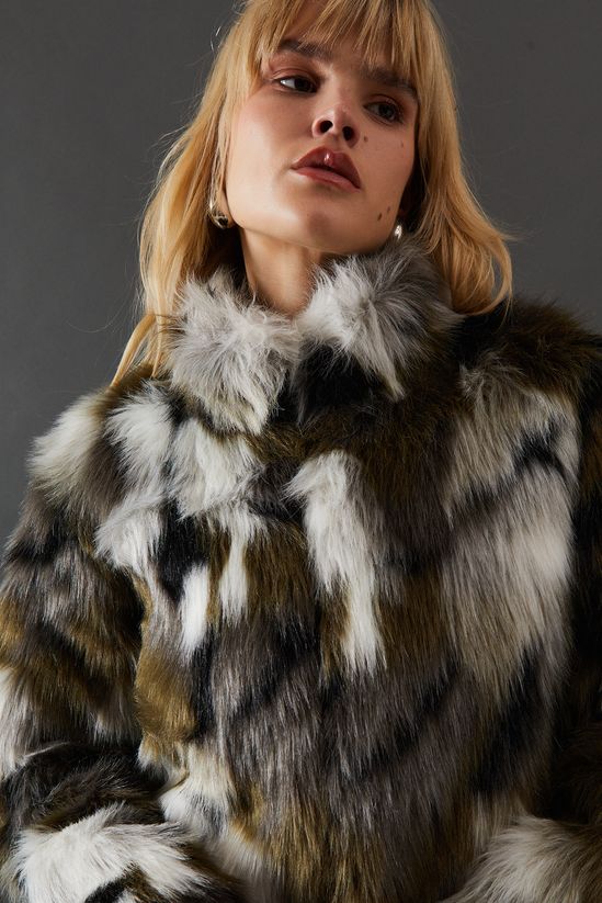 Premium Camouflage Faux Fur Cropped Jacket