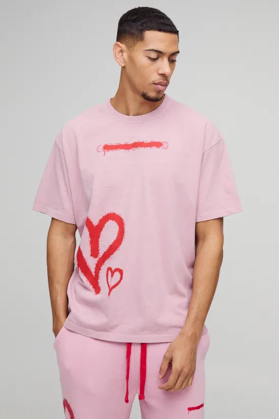 Oversized Washed Graffiti Heart Graphic T-Shirt