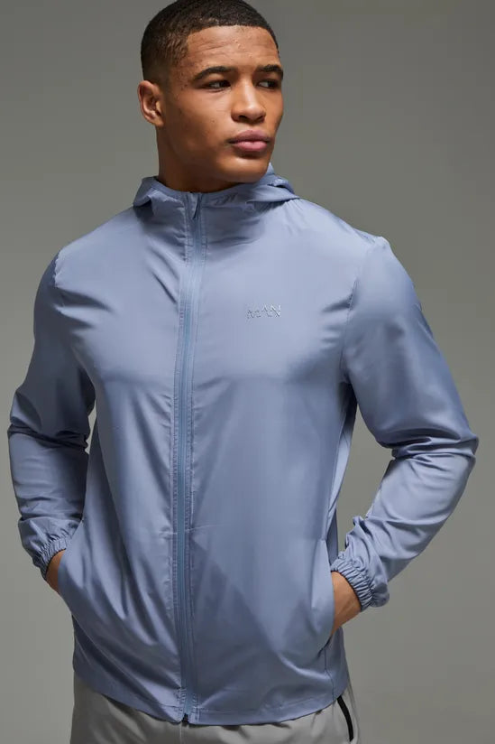 Man Active Lightweight Regular Fit Windbreaker