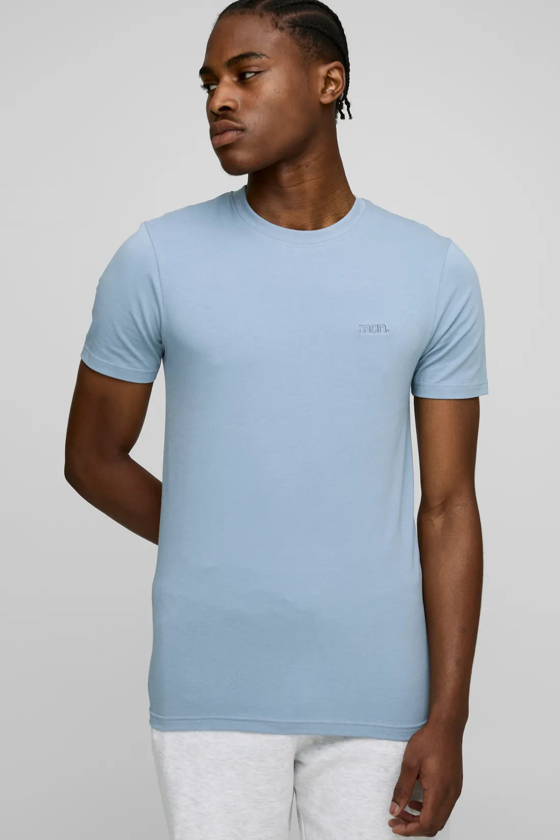 MAN. Basic Muscle Fit Crew Neck T-Shirt