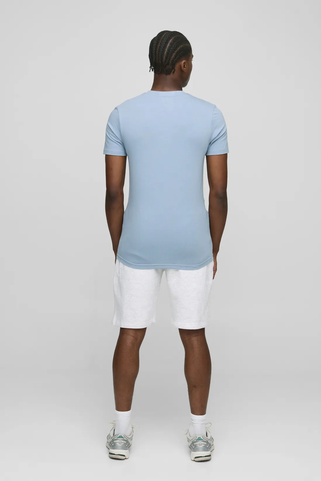 MAN. Basic Muscle Fit Crew Neck T-Shirt