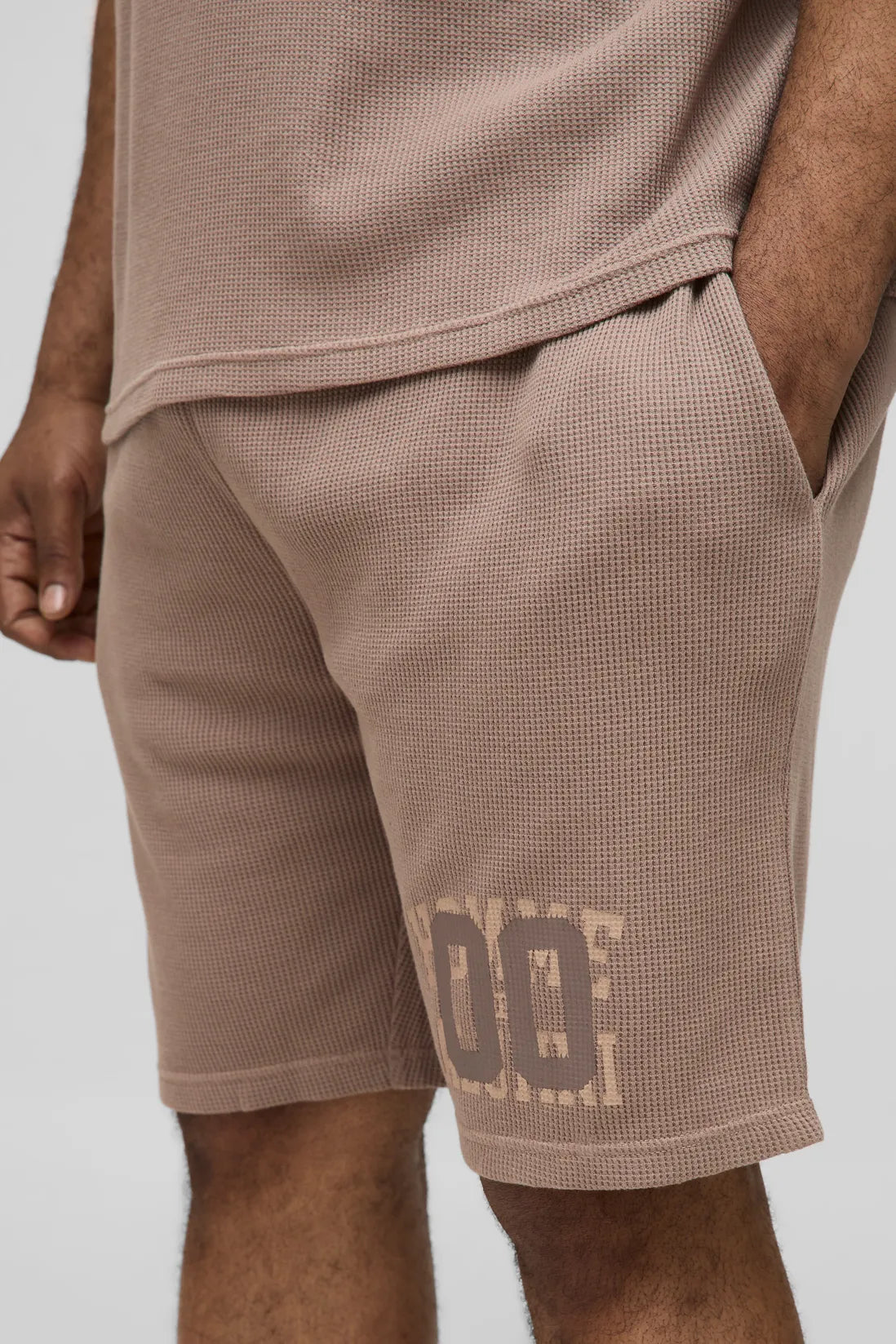 Plus Loose Fit Waffle Graphic Jersey Shorts