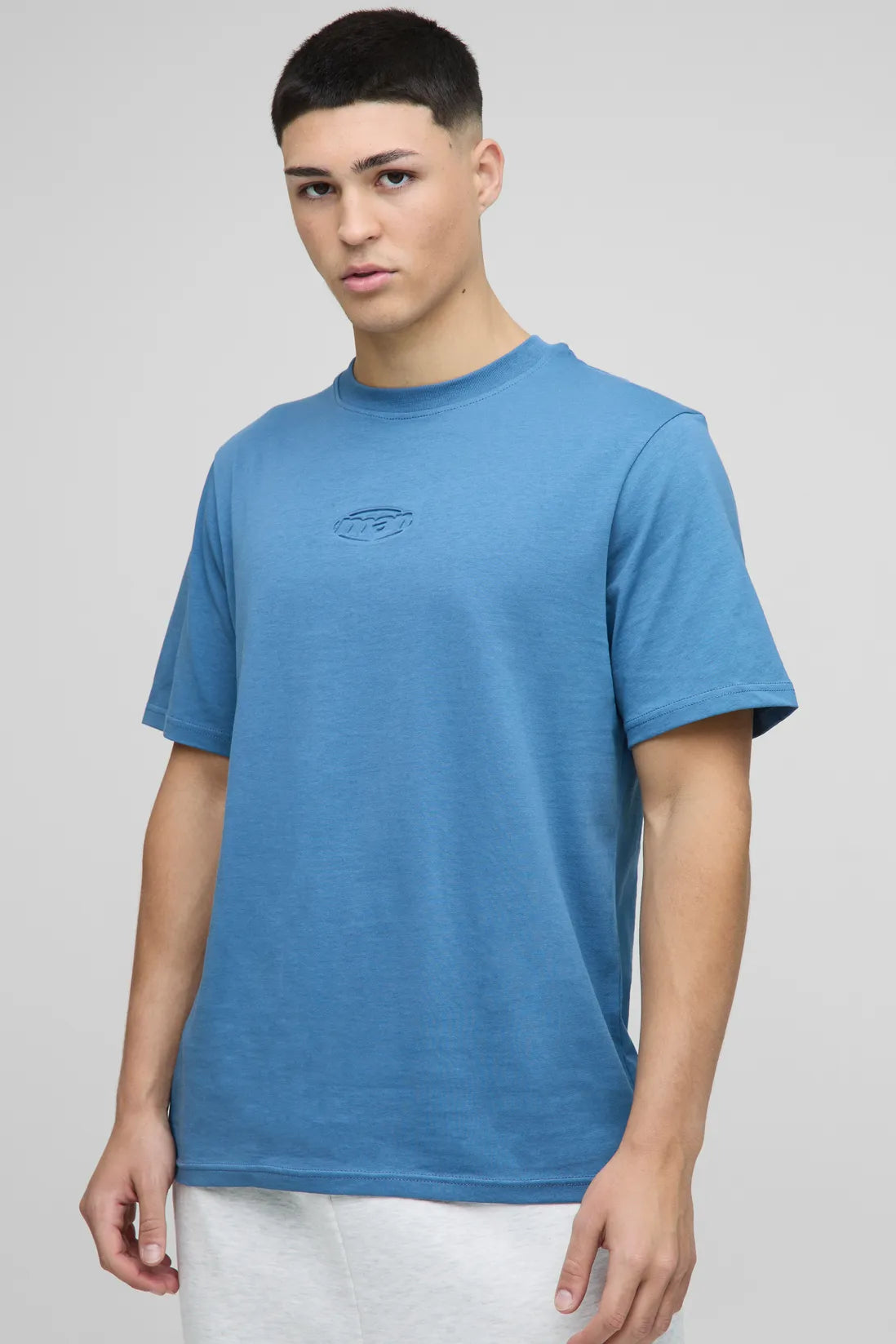 Regular Fit Man Deboss Detail T-Shirt