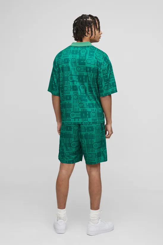 Relaxed Mesh Embroidered Mid Length Short