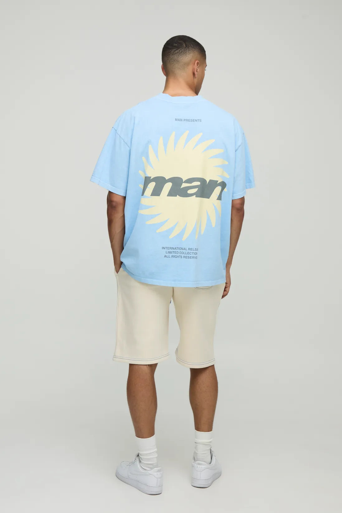 Relaxed Worldwide Contrast Stitch Long Length Short