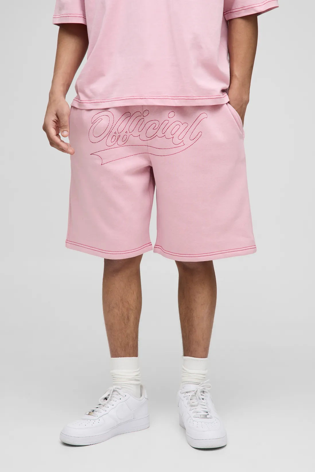 Oversized Official Contrast Stitch Short