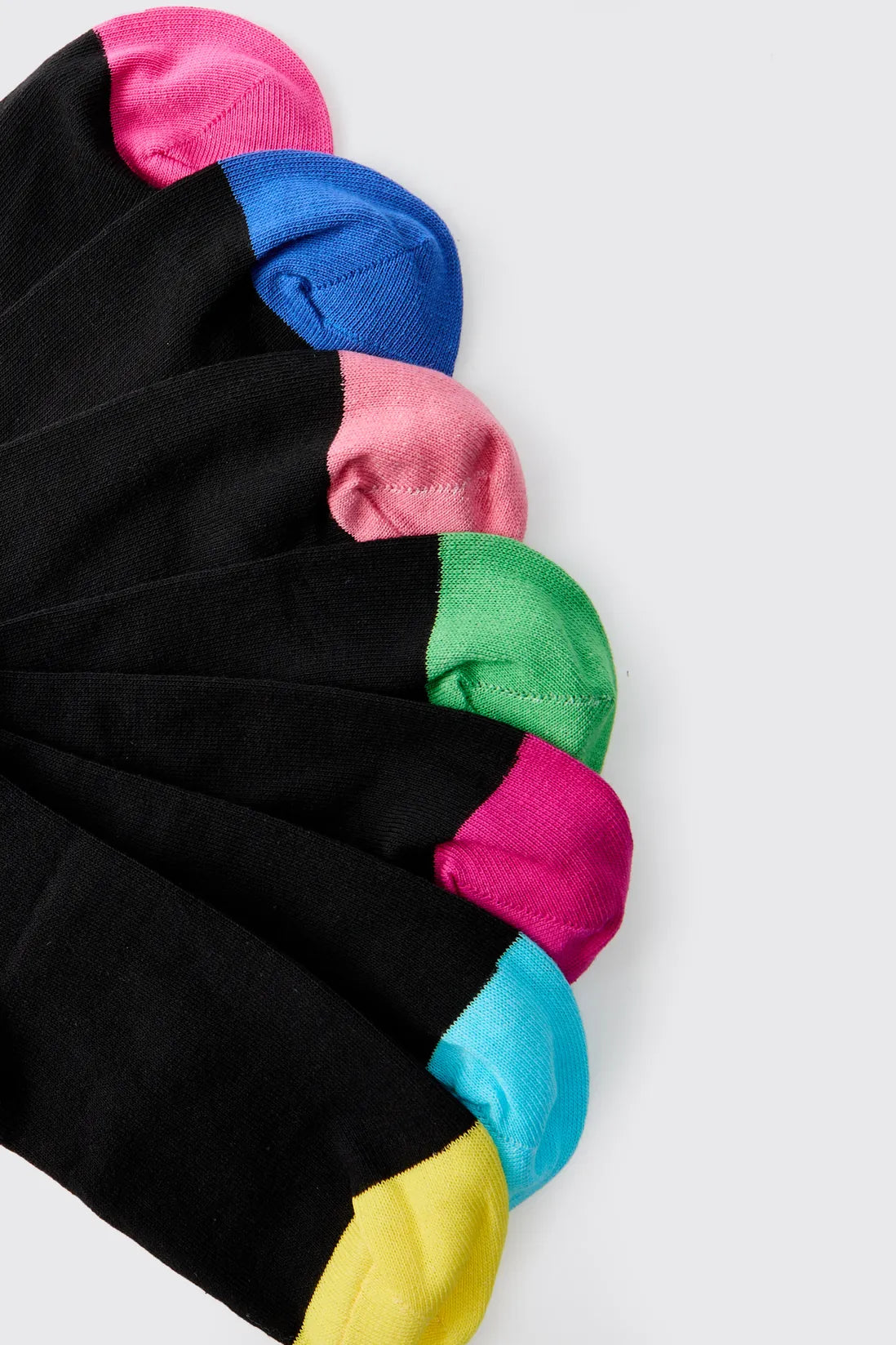 7 Pack Contrast Colour Heal & Toe Sport Socks