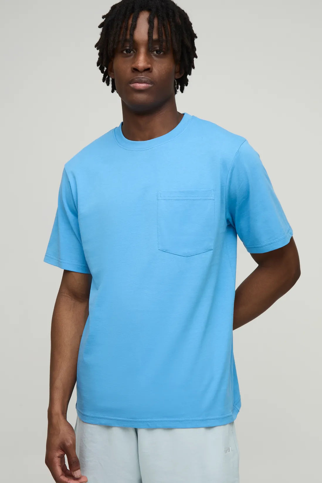 Regular Fit Basic Crew Neck Pocket T-Shirt