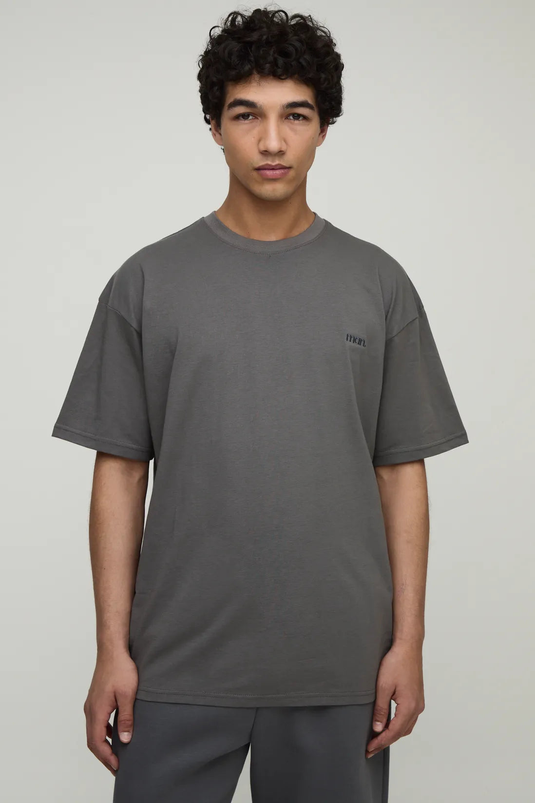 MAN. Oversized Crew Neck T-Shirt