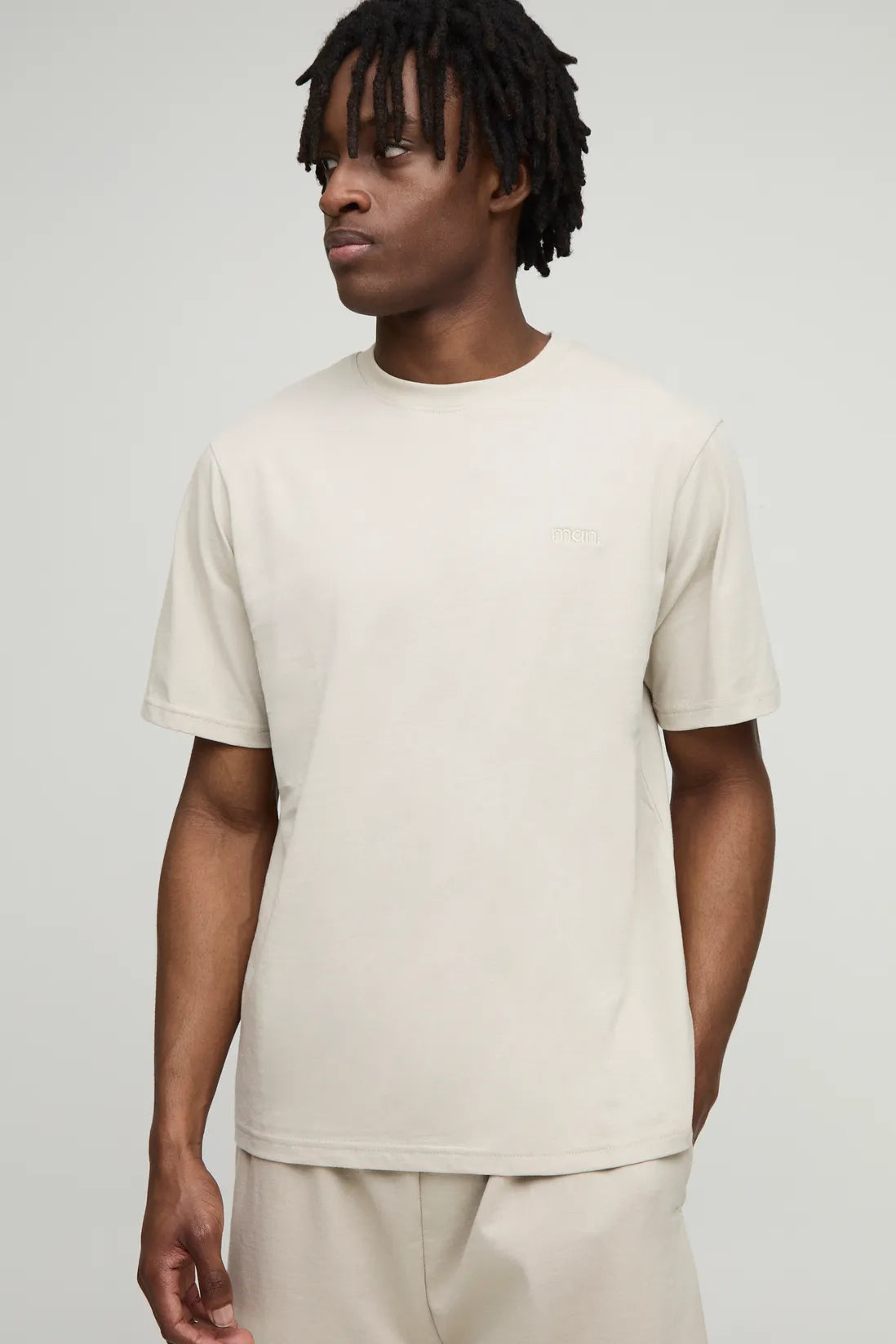 Regular Fit MAN. Basic Crew Neck T-Shirt