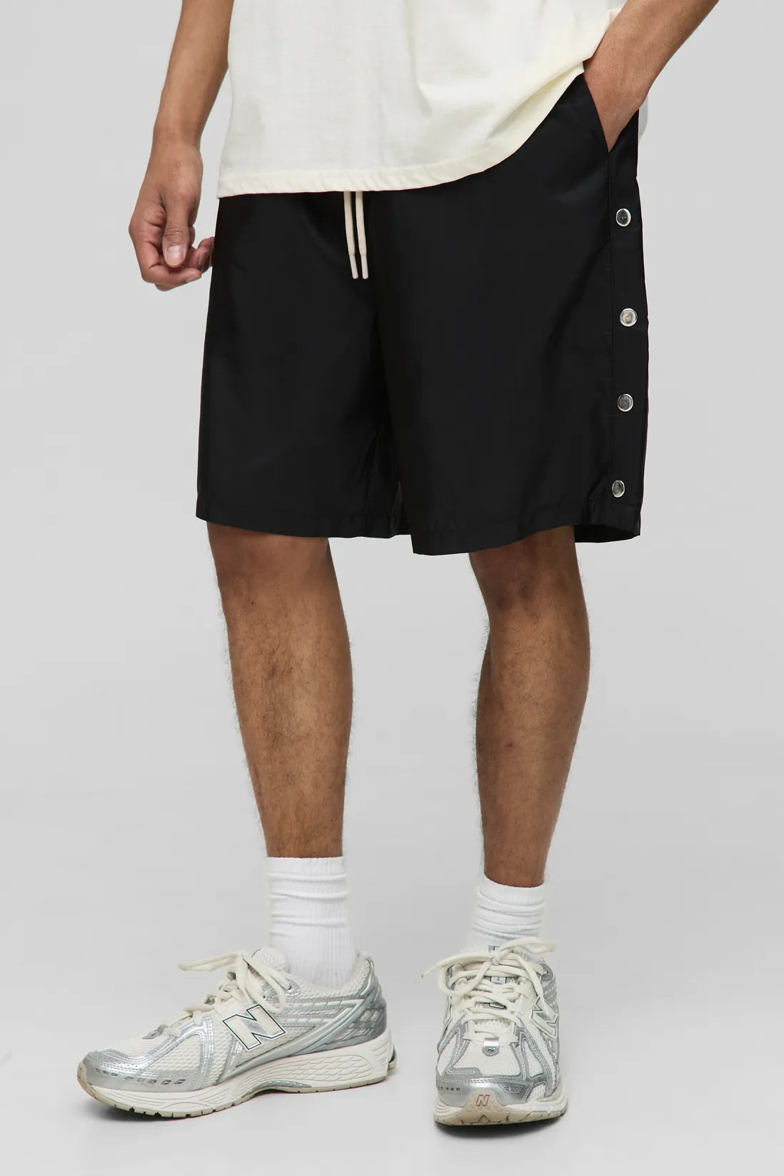 Elasticated Waist Relaxed Fit Nylon Popper Detail Shorts