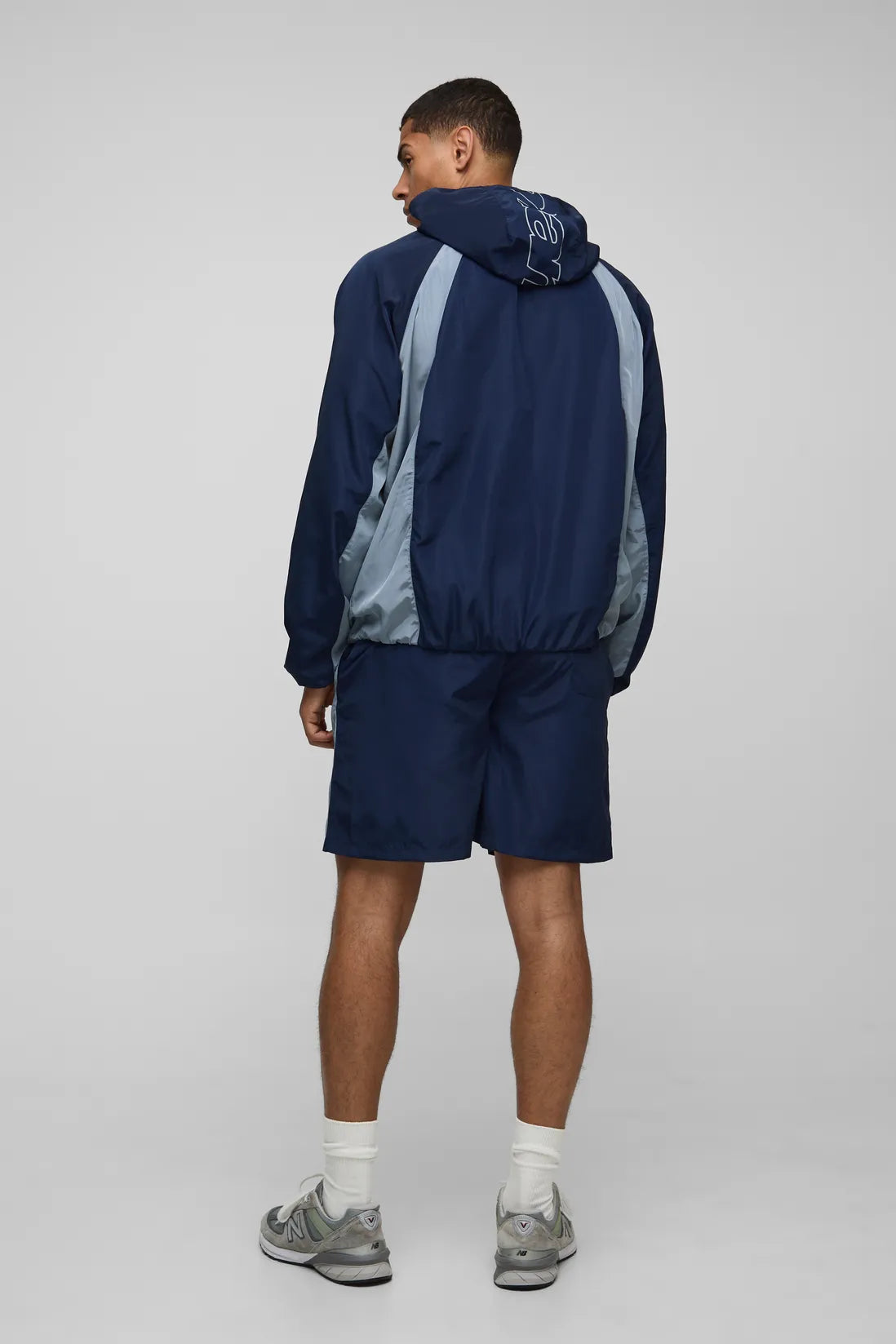 MAN Relaxed Nylon Colour Block Short