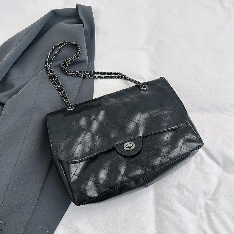 Women Fashionable Large Capacity PU Chain Shoulder Bag