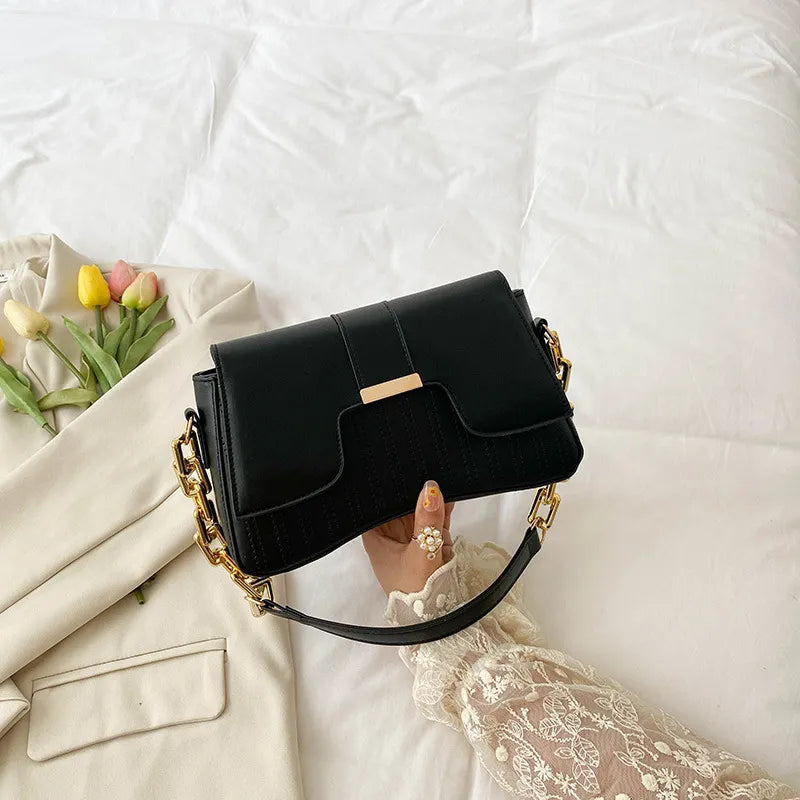 Women Fashion Metal Concealed Buckle Handbag