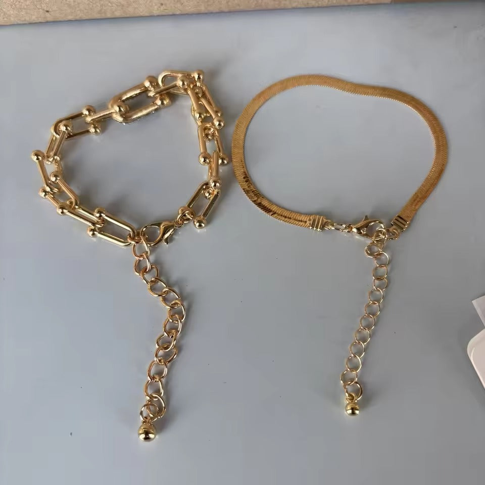 Zircon Hoop Link Charm Bracelet