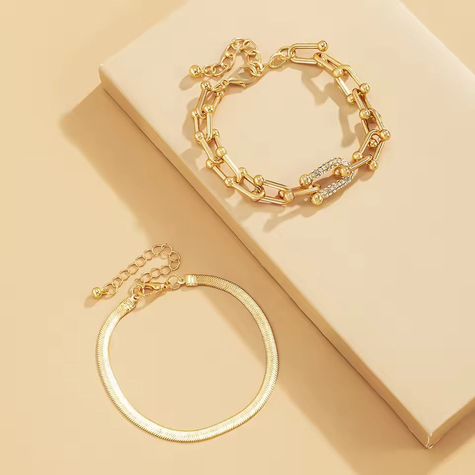 Zircon Hoop Link Charm Bracelet