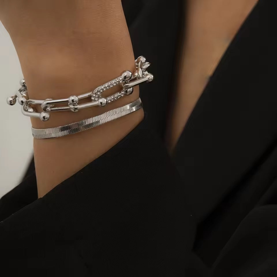 Zircon Hoop Link Charm Bracelet